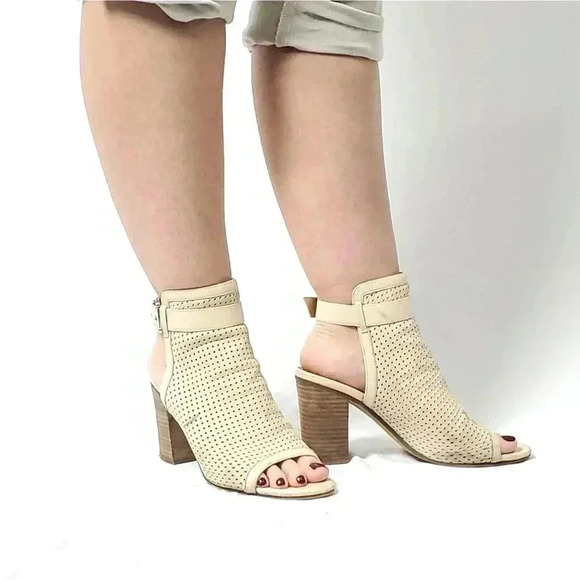 Sam Edelman | Emmie Ivory Peep Toe Sandal Booties - 7.5 - Picture 2 of 8